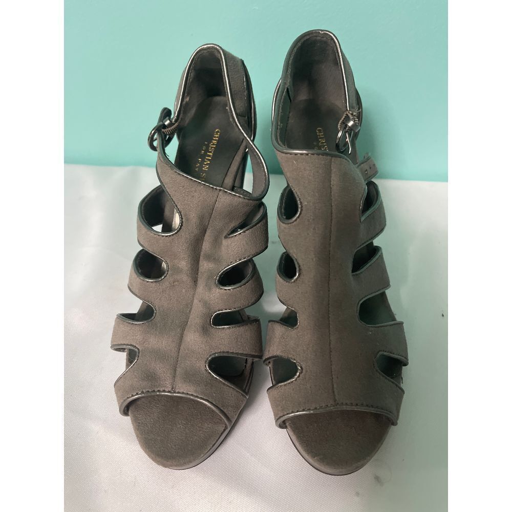 Christian Stratus Elegant Gray Suede Cutout Heeled Sandals 91/2 S-66